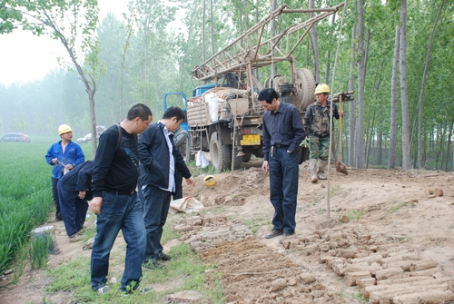 商登高速公路开封段地质钻探与商沈高速公路控制测量工作督查 